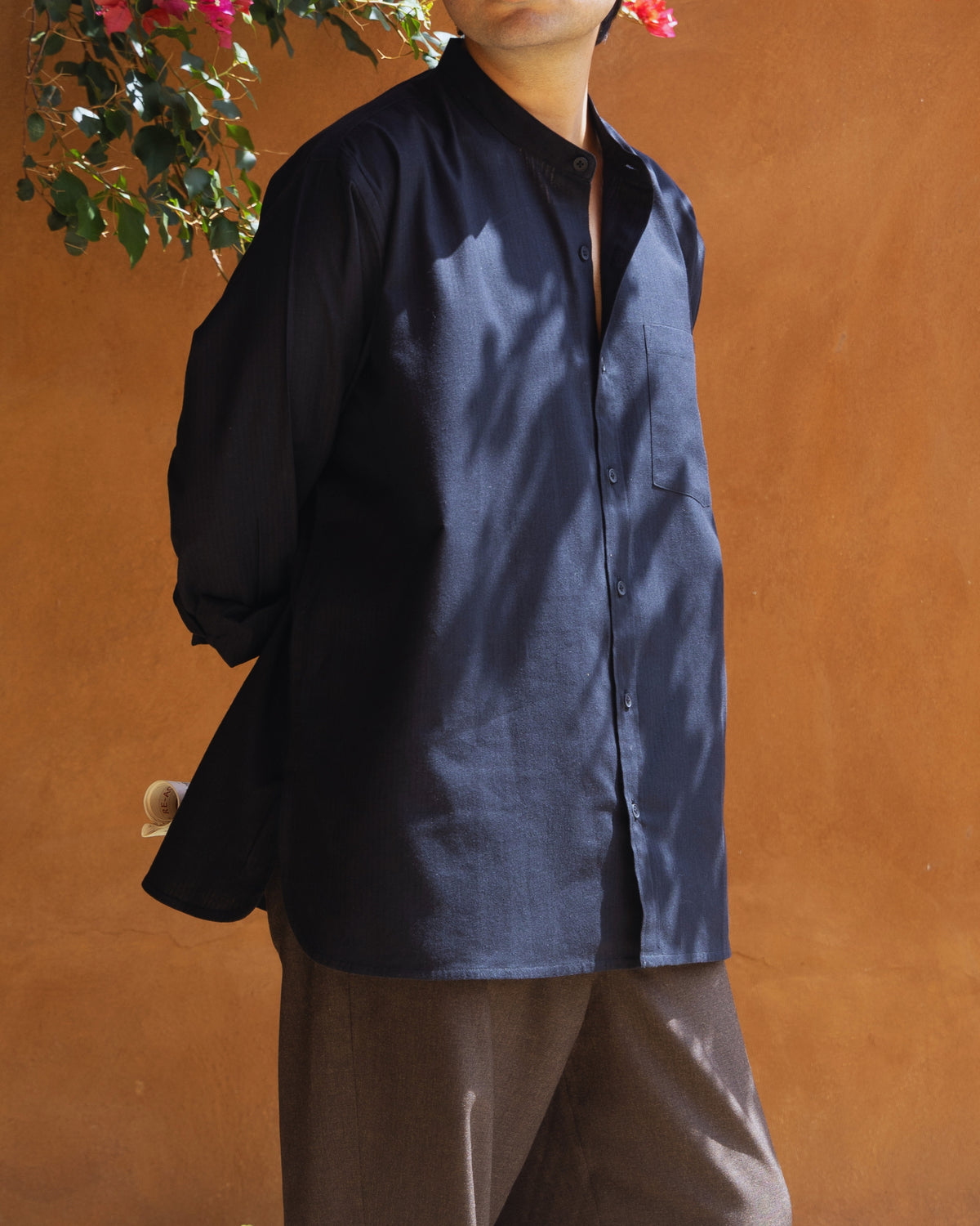 Taro Shirt | Black Self